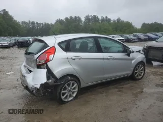 2015 Ford Fiesta SE z VIN 3FADP4EJ2FM200721, wystawiony jako Copart lot #58265735 z przebiegiem Nie podano mil oraz Tytuł czysty. Historia ofert i sprzedaży dostępna na DreamBid. Obrazek 3.