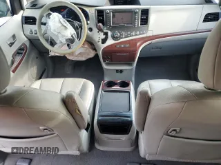 2011 Toyota Sienna XLE AAS with VIN 5TDYK3DC3BS011352, listed as a Copart auction lot 51928215 with 281,062 mi miles and Salvage Title. Bid and sale history available at carsss.com. Image 8.