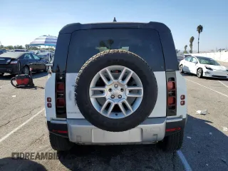 2024 Land Rover Defender S z VIN SALEJ7EU4R2249502, wystawiony jako Copart lot #75354764 z przebiegiem 6 254 mil mil oraz Szkoda całkowita • Salvage title. Historia ofert i sprzedaży dostępna na DreamBid. Obrazek 6.