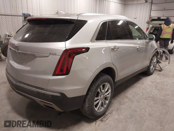 2020 Cadillac XT5 Premium Luxury AWD with VIN 1GYKNDRS4LZ166523, listed as a IAAI auction lot 41118646 with 72,216 mi miles and . Bid and sale history available at carsss.com. Image 4.
