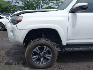 2022 Toyota 4Runner SR5 with VIN JTEMU5JR3N5987585, listed as a IAAI auction lot 41714815 with 38,874 mi miles and . Bid and sale history available at DreamBid. Image 22.