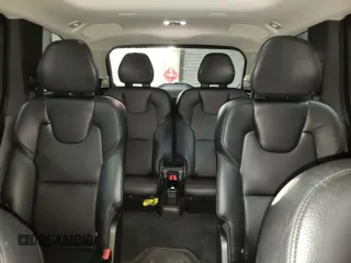 2021 Volvo XC90 Momentum with VIN YV4A221K8M1715566, listed as a Copart auction lot 44802555 with 42,513 mi miles and Salvage Title. Bid and sale history available at carsss.com. Image 10.
