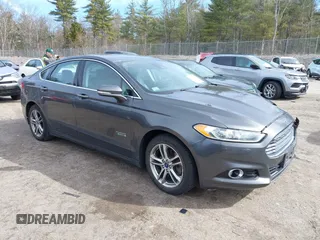 2015 Ford Fusion Energi Titanium with VIN 3FA6P0SU0FR200963, listed as a IAAI auction lot 41897182 with 104,100 mi miles. Bid and sale history available at carsss.com. Image 1.