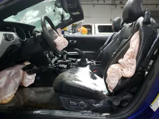 2015 Ford Mustang EcoBoost Premium z VIN 1FATP8UH2F5387031, wystawiony jako Copart lot #46362525 z przebiegiem Nie podano mil oraz Szkoda całkowita • Salvage title. Historia ofert i sprzedaży dostępna na DreamBid. Obrazek 7.