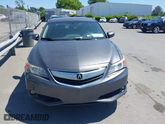 2013 Acura ILX Tech Pkg with VIN 19VDE1F7XDE007976, listed as a IAAI auction lot 42052098 with 119,494 mi miles. Bid and sale history available at carsss.com. Image 12.