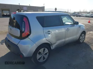 2016 Kia Soul with VIN KNDJN2A23G7858789, listed as a IAAI auction lot 41990240 with 158,178 mi miles and . Bid and sale history available at DreamBid. Image 4.