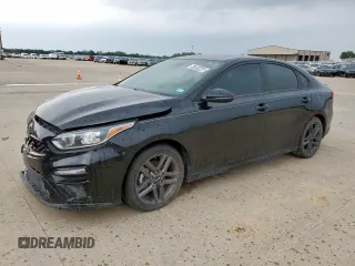 2021 Kia Forte GT-Line z VIN 3KPF34AD1ME280003, wystawiony jako Copart lot #57351445 z przebiegiem 63 893 mil mil oraz Czysty tytuł • Clean title. Historia ofert i sprzedaży dostępna na DreamBid. Obrazek 1.