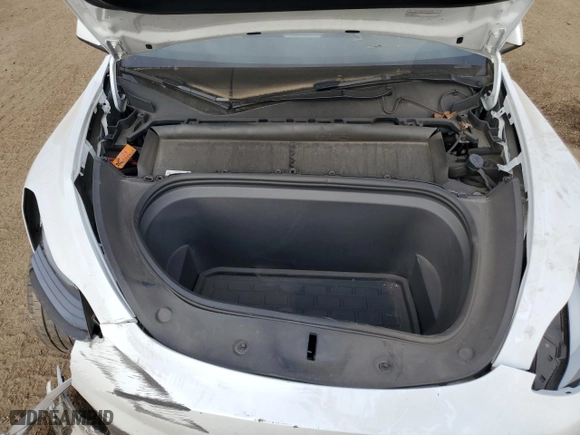 2022 Tesla Model Y Long Range with VIN 7SAYGAEE1NF540574, listed as a Copart auction lot 49001125 with 40,806 mi miles and Salvage Title. Bid and sale history available at carsss.com. Image 12.