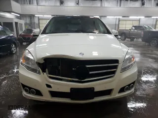 2011 Mercedes-Benz R-Class R 350 with VIN 4JGCB6FE8BA117749, listed as a Copart auction lot 45340435 with 132,215 mi miles and Salvage Title. Bid and sale history available at carsss.com. Image 5.