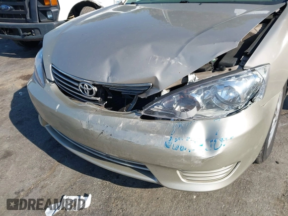 2005 Toyota Camry LE with VIN 4T1BF32K35U611949, listed as a IAAI auction lot 42062852 with 146,578 mi miles and . Bid and sale history available at DreamBid. Image 6.