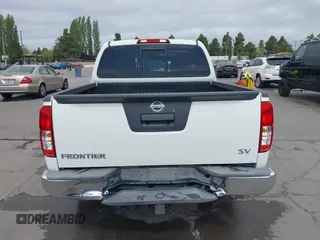 2016 Nissan Frontier SV z VIN 1N6AD0ER7GN737013, wystawiony jako IAAI lot #42106586 z przebiegiem 54 218 mil mil oraz . Historia ofert i sprzedaży dostępna na DreamBid. Obrazek 16.
