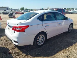 2018 Nissan Sentra SV with VIN 3N1AB7AP0JL619661, listed as a IAAI auction lot 42059498 with 91,327 mi miles and . Bid and sale history available at DreamBid. Image 4.