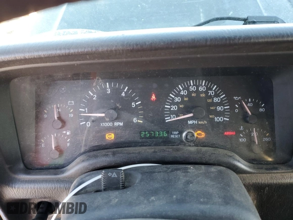 2001 Jeep Cherokee Sport with VIN 1J4FT48S41L615093, listed as a Copart auction lot 88459365 with 257,336 mi miles and Clean Title. Bid and sale history available at carsss.com. Image 9.