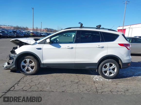 2016 Ford Escape SE with VIN 1FMCU9GX2GUB29249, listed as a IAAI auction lot 41545211 with 97,631 mi miles. Bid and sale history available at carsss.com. Image 15.
