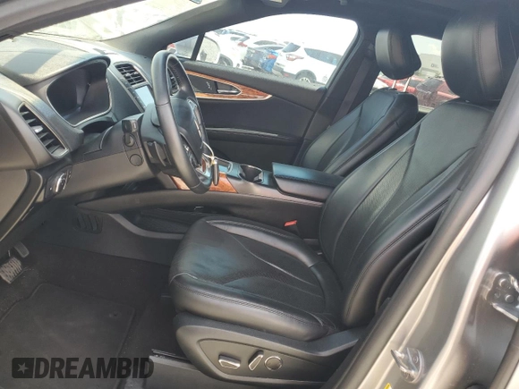 2020 Lincoln Nautilus Reserve with VIN 2LMPJ6K98LBL26528, listed as a Copart auction lot 59890615 with 84,667 mi miles and Salvage title. Bid and sale history available at DreamBid. Image 7.