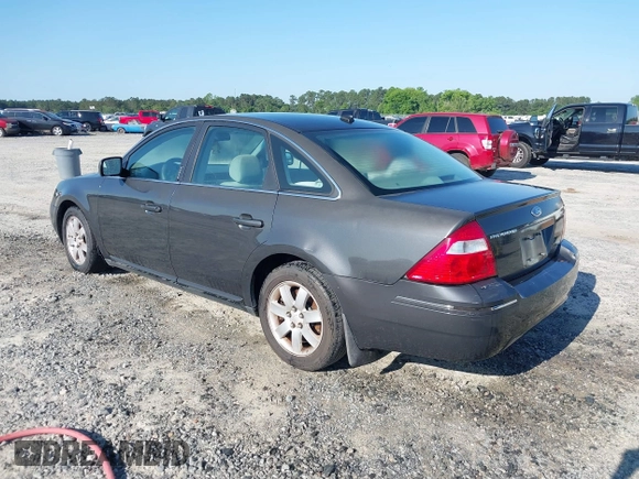 2007 Ford Five Hundred SEL с VIN 1FAHP24117G146699, выставлен на аукционе IAAI как лот 42271379 с пробегом 178 488 миль миль и . История ставок и продаж доступна на DreamBid. Изображение 3.