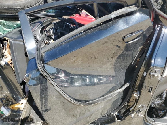 2019 Dodge Charger Scat Pack with VIN 2C3CDXGJ1KH735923, listed as a Copart auction lot 49290465 with 0 mi miles and Non Repairable. Bid and sale history available at carsss.com. Image 7.