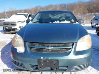 2009 Chevrolet Cobalt LT w/1LT with VIN 1G1AT18HX97158824, listed as a IAAI auction lot 41023261 with 216,949 mi miles. Bid and sale history available at carsss.com. Image 6.