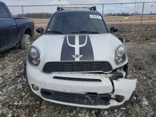 2012 MINI Countryman S with VIN WMWZC3C50CWL85937, listed as a Copart auction lot 46648585 with 141,921 mi miles and Salvage Title. Bid and sale history available at DreamBid. Image 5.
