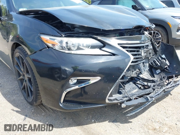 2016 Lexus ES 330 with VIN JTHBK1GG9G2212470, listed as a IAAI auction lot 42245891 with 112,256 mi miles and . Bid and sale history available at DreamBid. Image 18.