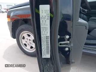 2016 Jeep Patriot Sport with VIN 1C4NJPBAXGD813933, listed as a IAAI auction lot 42064438 with 118,969 mi miles and . Bid and sale history available at DreamBid. Image 9.