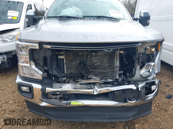 2021 Ford Super Duty F-250 SRW XL with VIN 1FT7W2BN1MEE03270, listed as a IAAI auction lot 41430415 with 56,200 mi miles. Bid and sale history available at carsss.com. Image 6.