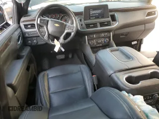2022 Chevrolet Suburban LS z VIN 1GNSCBKD1NR271963, wystawiony jako Copart lot #52889005 z przebiegiem 106 922 mil mil oraz Szkoda całkowita • Salvage title. Historia ofert i sprzedaży dostępna na DreamBid. Obrazek 8.