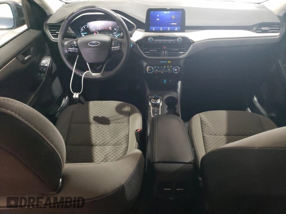 2021 Ford Escape SE with VIN 1FMCU0G69MUA68125, listed as a Copart auction lot 60862515 with 131,013 mi miles and Clean title. Bid and sale history available at DreamBid. Image 8.