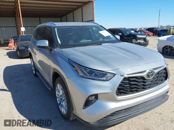 2021 Toyota Highlander Limited z VIN 5TDYZRAHXMS081464, wystawiony jako IAAI lot #41631810 z przebiegiem 61 446 mil mil oraz . Historia ofert i sprzedaży dostępna na DreamBid. Obrazek 1.