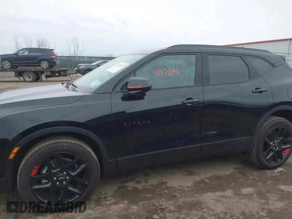 2025 Chevrolet Blazer LT with VIN 3GNKBHR44SS162000, listed as a IAAI auction lot 41773192 with 718 mi miles and . Bid and sale history available at DreamBid. Image 15.