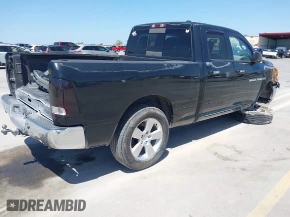 2012 Ram 1500 Big Horn z VIN 1C6RD6GT5CS224170, wystawiony jako IAAI lot #41644272 z przebiegiem 181 504 mil mil oraz . Historia ofert i sprzedaży dostępna na DreamBid. Obrazek 4.