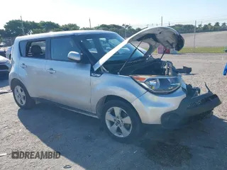 2018 Kia Soul with VIN KNDJN2A21J7589960, listed as a IAAI auction lot 41783396 with 1 mi miles. Bid and sale history available at carsss.com. Image 1.