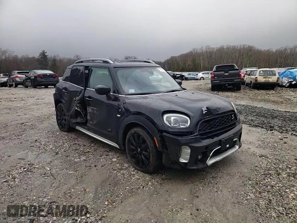 2022 MINI Countryman Cooper S with VIN WMZ83BR08N3N90446, listed as a Copart auction lot 47821885 with 23,147 mi miles and Salvage title. Bid and sale history available at DreamBid. Image 11.