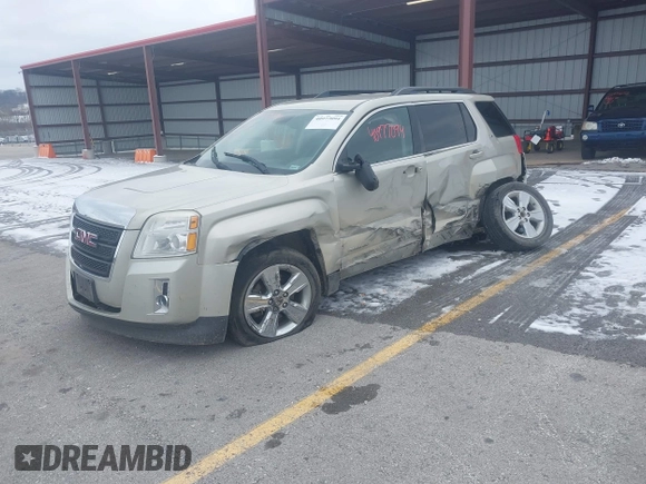 2015 GMC Terrain SLE with VIN 2GKALREK2F6301528, listed as a IAAI auction lot 40977094 with 178,985 mi miles. Bid and sale history available at carsss.com. Image 2.