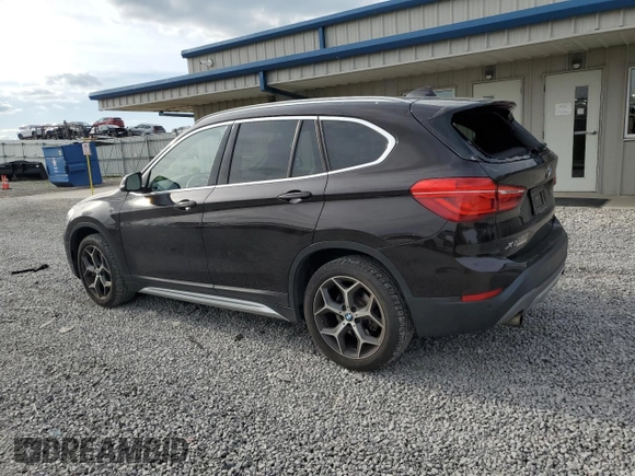 2019 BMW X1 xDrive28i with VIN WBXHT3C53K5N27090, listed as a Copart auction lot 54150485 with 79,835 mi miles and Salvage title. Bid and sale history available at DreamBid. Image 2.