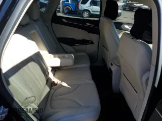 2019 Lincoln MKC Reserve with VIN 5LMTJ3DH4KUL48853, listed as a Copart auction lot 89348875 with 76,769 mi miles and Salvage Title. Bid and sale history available at DreamBid. Image 11.