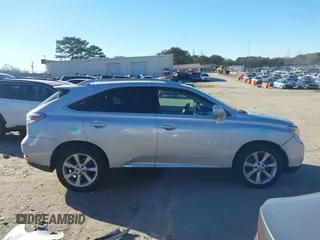 2010 Lexus RX 350 z VIN 2T2ZK1BA5AC024424, wystawiony jako IAAI lot #41348334 z przebiegiem 233 275 mil mil oraz . Historia ofert i sprzedaży dostępna na DreamBid. Obrazek 13.