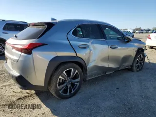 2020 Lexus UX with VIN JTHP9JBHXL2024195, listed as a Copart auction lot 48470575 with 58,500 mi miles and Salvage Title. Bid and sale history available at carsss.com. Image 3.