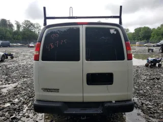 2013 Chevrolet Express Cargo z VIN 1GCSGAFX5D1164407, wystawiony jako Copart lot #56353205 z przebiegiem 166 202 mil mil oraz Szkoda całkowita • Salvage title. Historia ofert i sprzedaży dostępna na DreamBid. Obrazek 6.
