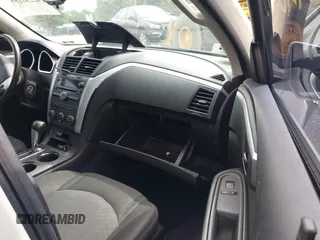 2011 Chevrolet Traverse 1LT z VIN 1GNKRGED6BJ151688, wystawiony jako IAAI lot #42281195 z przebiegiem 259 173 mil mil oraz . Historia ofert i sprzedaży dostępna na DreamBid. Obrazek 5.