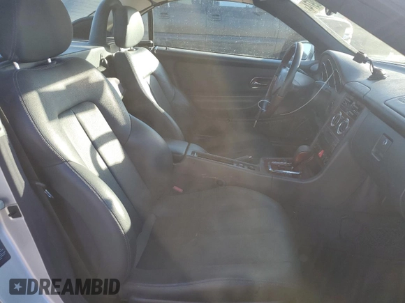2004 Mercedes-Benz SLK-Class with VIN WDBKK65FX4F300214, listed as a Copart auction lot 82160974 with 75,964 mi miles and Salvage Title. Bid and sale history available at carsss.com. Image 10.