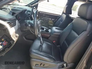 2017 GMC Yukon SLT with VIN 1GKS1BKC6HR294072, listed as a Copart auction lot 68730204 with 111,473 mi miles and Salvage Title. Bid and sale history available at carsss.com. Image 7.