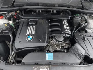 2007 BMW 3 Series 328i with VIN WBAVA33557PG53078, listed as a IAAI auction lot 41936187 with 186,492 mi miles. Bid and sale history available at carsss.com. Image 10.