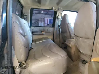 1999 Ford F-350 XL z VIN 1FTSW31S9XED72877, wystawiony jako Copart lot #77412084 z przebiegiem 449 967 mil mil oraz Szkoda całkowita • Salvage title. Historia ofert i sprzedaży dostępna na DreamBid. Obrazek 10.