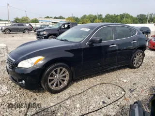 2013 Infiniti M37 with VIN JN1BY1AR2DM601013, listed as a Copart auction lot 64956374 with 135,626 mi miles and Non Repairable. Bid and sale history available at carsss.com. Image 1.