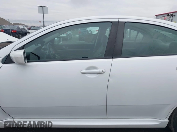2010 Mitsubishi Galant FE with VIN 4A32B2FF9AE012837, listed as a IAAI auction lot 41196882 with 156,147 mi miles. Bid and sale history available at carsss.com. Image 14.