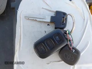2001 Toyota Avalon XL z VIN 4T1BF28B61U188943, wystawiony jako IAAI lot #42338987 z przebiegiem Nie podano mil oraz . Historia ofert i sprzedaży dostępna na DreamBid. Obrazek 11.