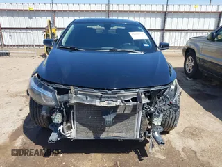 2018 Chevrolet Malibu LT z VIN 1G1ZD5ST4JF183832, wystawiony jako IAAI lot #41910776 z przebiegiem 110 231 mil mil oraz . Historia ofert i sprzedaży dostępna na DreamBid. Obrazek 13.