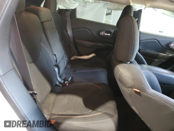 2016 Jeep Cherokee Altitude with VIN 1C4PJLCB0GW350486, listed as a Copart auction lot 85436634 with 198,587 mi miles and Salvage Title. Bid and sale history available at carsss.com. Image 11.