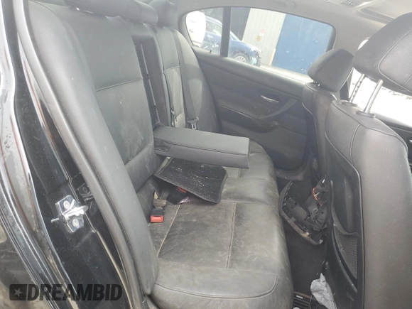 2007 BMW 3 Series 328i with VIN WBAVA33537KX76713, listed as a Copart auction lot 53056835 with 86,423 mi miles and Salvage title. Bid and sale history available at DreamBid. Image 10.